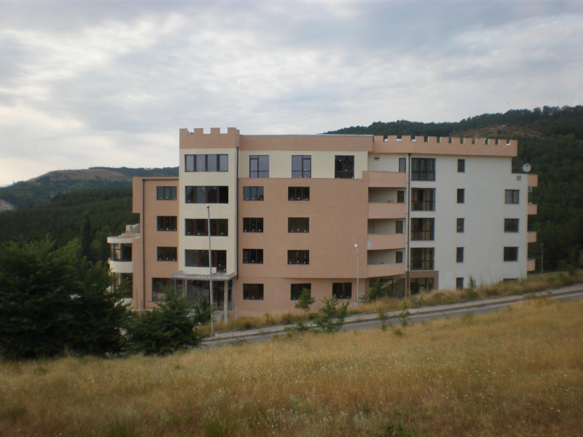 Вихрен-Стаи И Апартаменти За Гости Σαντάνσκι Εξωτερικό φωτογραφία
